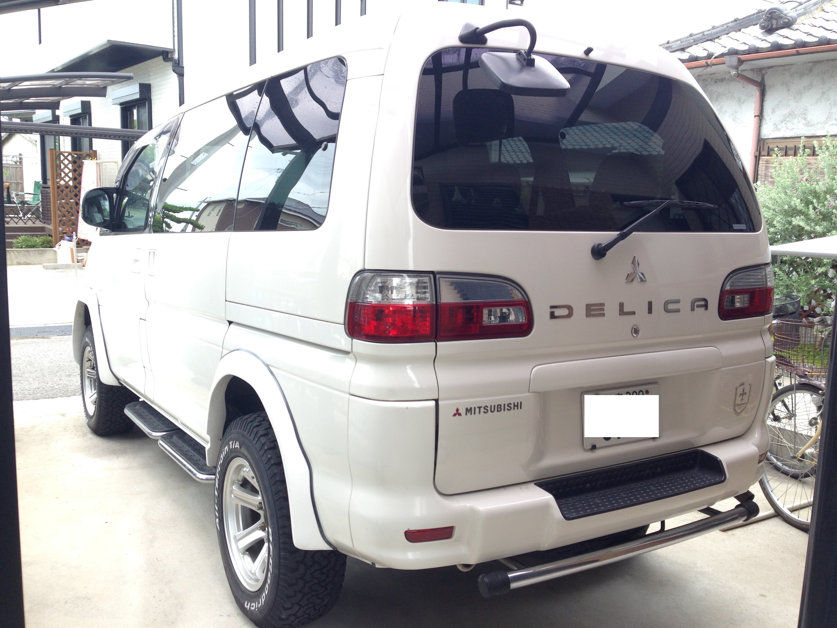 delica2.JPG